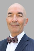 Bauta II, Juan P.