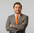 Kirnos, Roger