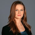 Onder, Kayla